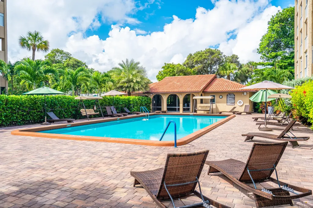 1111 S Ocean Boulevard Boca Raton FL 33432
