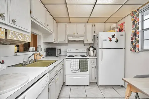 5171 W Oakland Park Boulevard Lauderdale Lakes FL 33313