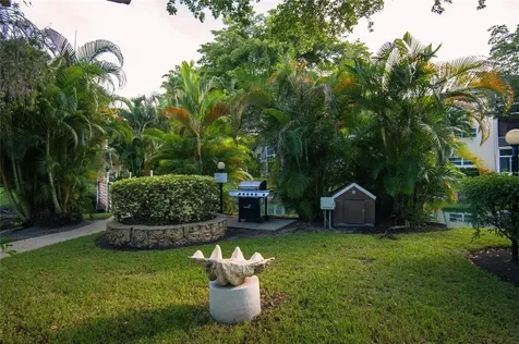 5171 W Oakland Park Boulevard Lauderdale Lakes FL 33313