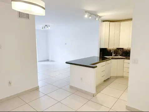50 SW 3rd Boca Raton FL 33432
