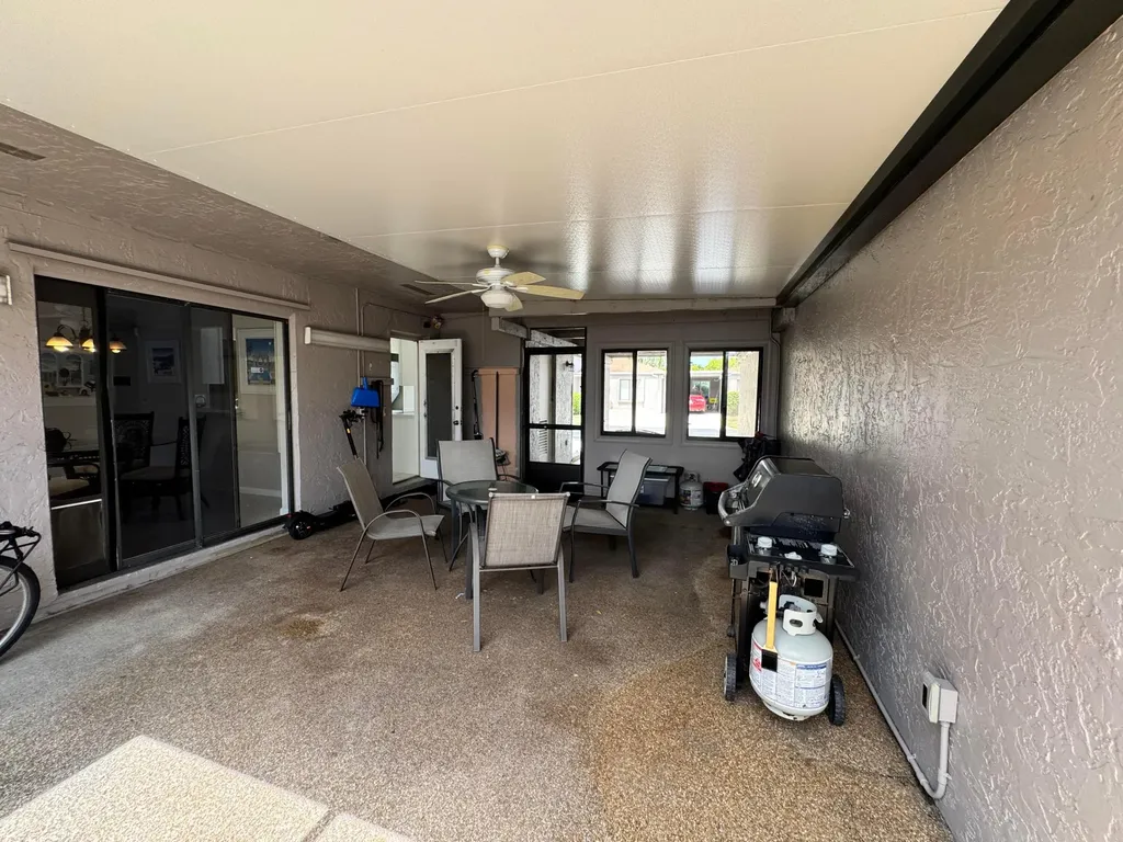 14822 Wildflower Lane Delray Beach FL 33446