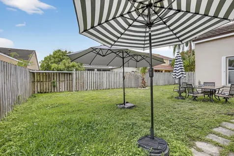 495 Carrington Lane Weston FL 33326