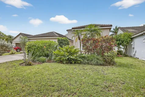495 Carrington Lane Weston FL 33326
