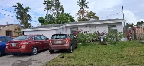 1519 S 24th Terrace Hollywood FL 33020