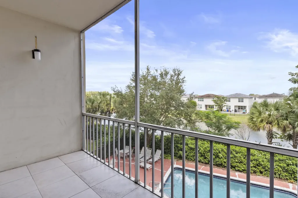 1101 Crystal Lake Drive Deerfield Beach FL 33064