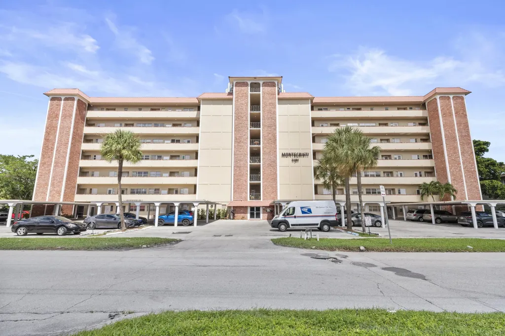 1101 Crystal Lake Drive Deerfield Beach FL 33064