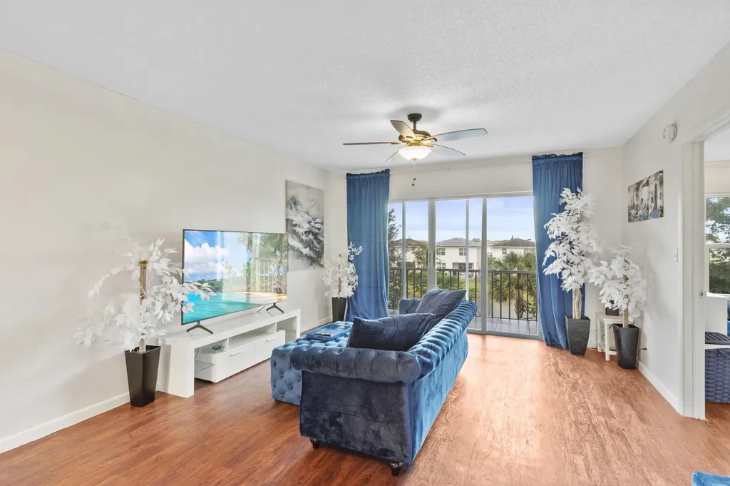 1101 Crystal Lake Drive Deerfield Beach FL 33064
