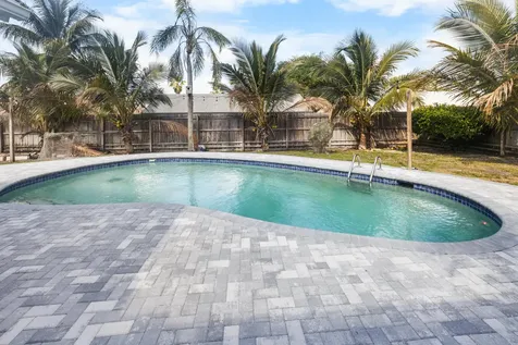 1127 NW 9th Street Boynton Beach FL 33426