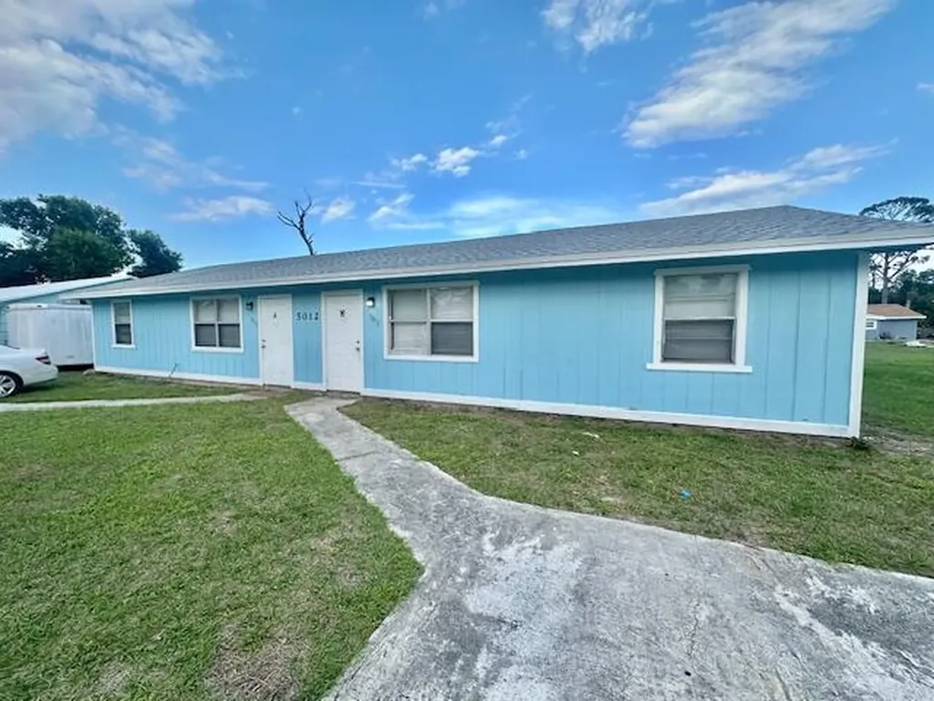 5012 Killarney Avenue Fort Pierce FL 34951
