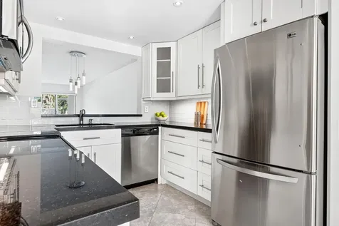 5021 Oak Hill Lane Delray Beach FL 33484