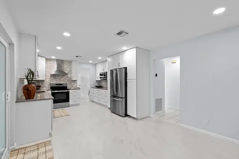 324 Sandpiper Avenue Royal Palm Beach FL 33411