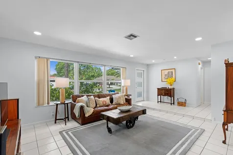 324 Sandpiper Avenue Royal Palm Beach FL 33411