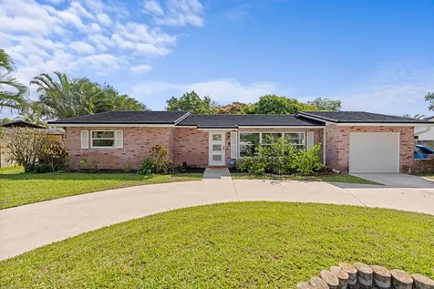 324 Sandpiper Avenue Royal Palm Beach FL 33411