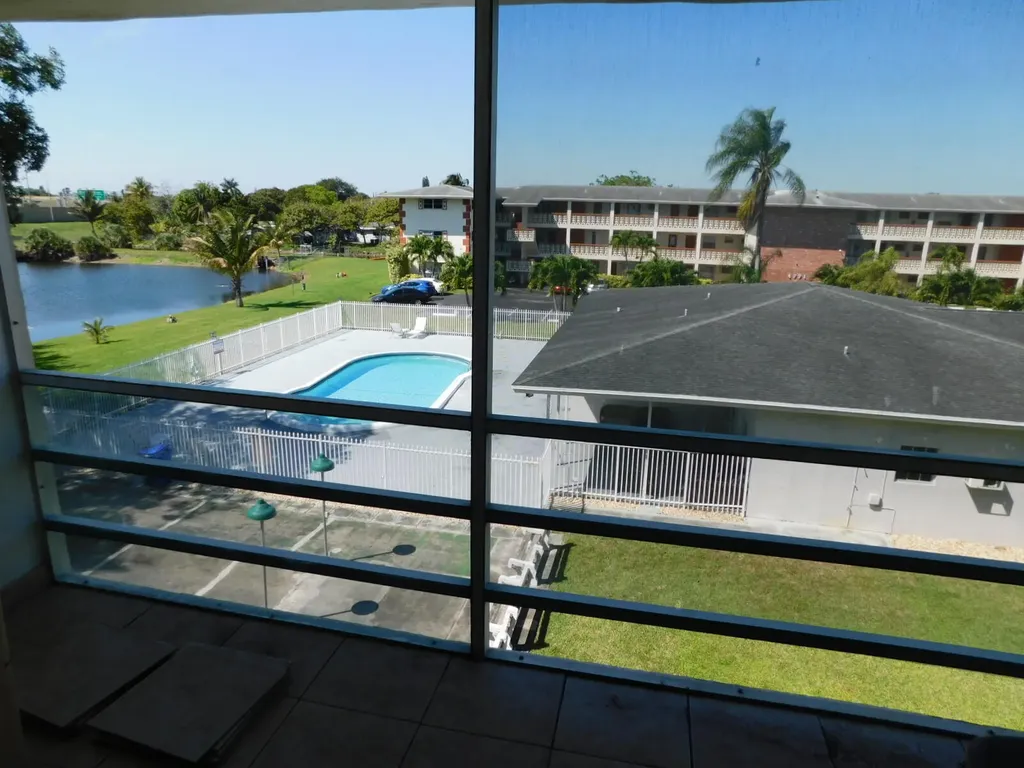 4770 NW 10 Court NW Plantation FL 33313