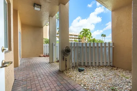 7623 Southampton Terrace Tamarac FL 33321