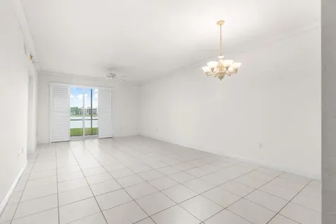 7623 Southampton Terrace Tamarac FL 33321