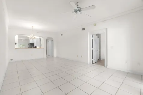 7623 Southampton Terrace Tamarac FL 33321