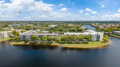 7623 Southampton Terrace Tamarac FL 33321