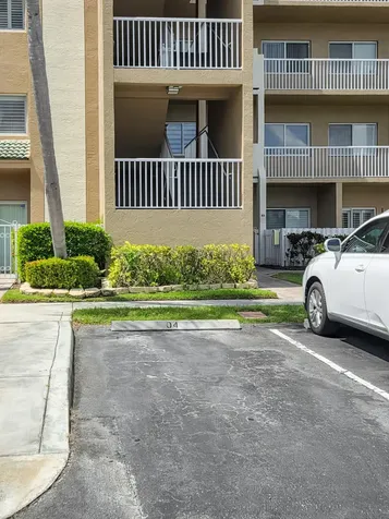 7623 Southampton Terrace Tamarac FL 33321