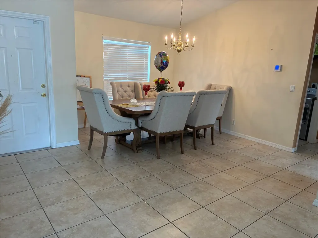 602 SW Kenyoun Street Port St Lucie FL 34983