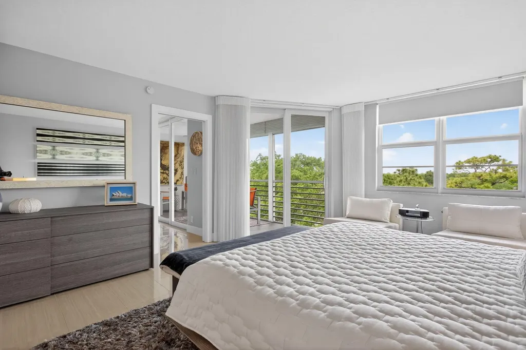 3503 Oaks Way Pompano Beach FL 33069