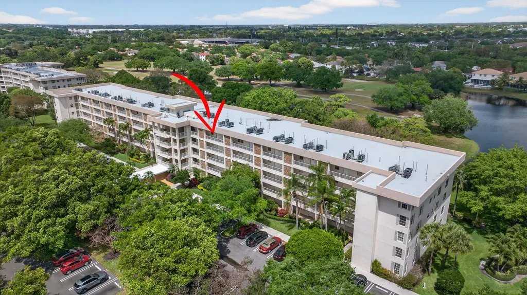 3503 Oaks Way Pompano Beach FL 33069