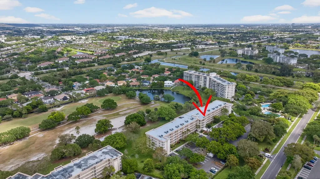 3503 Oaks Way Pompano Beach FL 33069