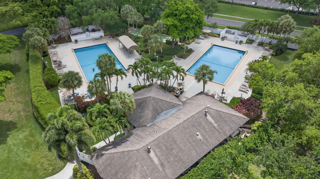 3503 Oaks Way Pompano Beach FL 33069