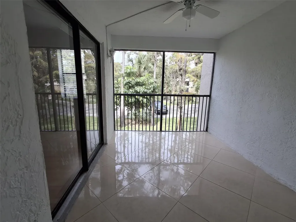 8763 Shadow Wood Boulevard Coral Springs FL 33071