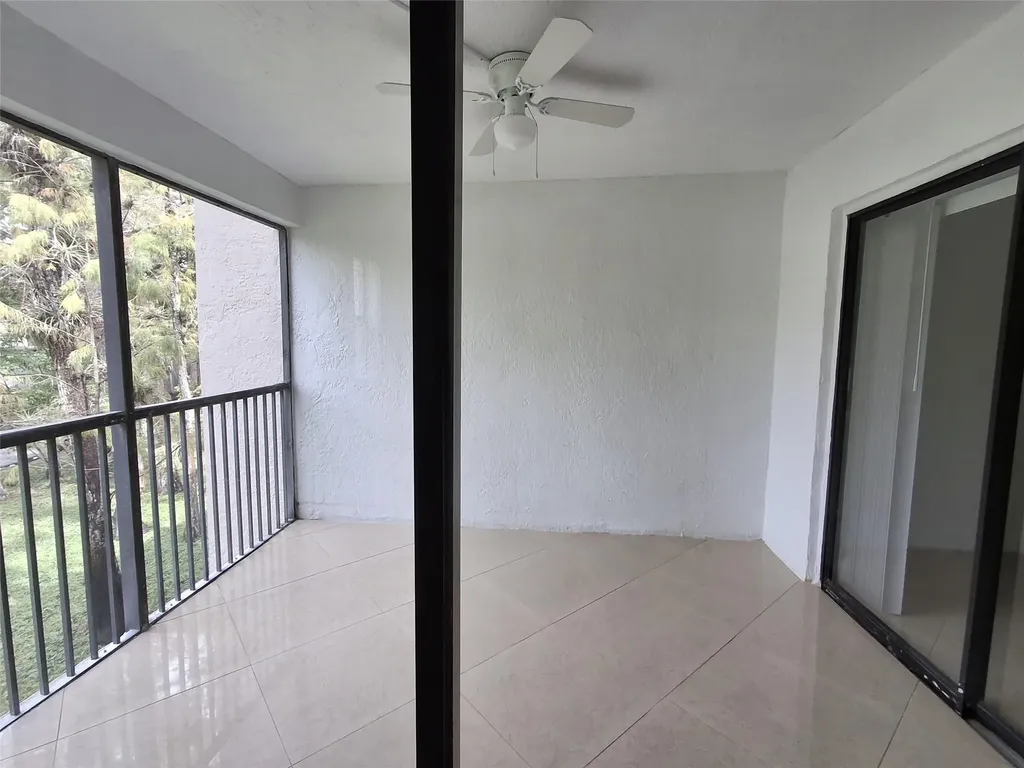 8763 Shadow Wood Boulevard Coral Springs FL 33071