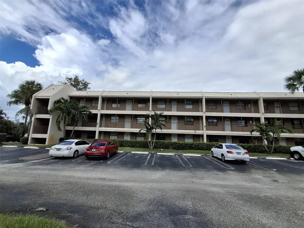 8763 Shadow Wood Boulevard Coral Springs FL 33071