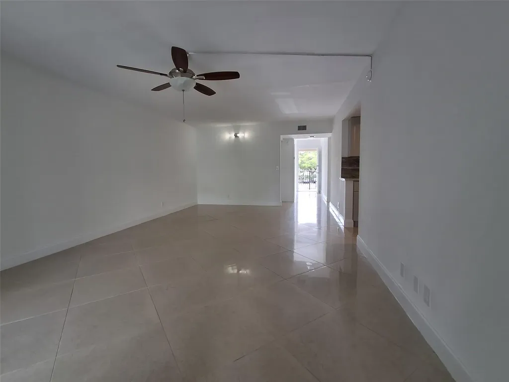 8763 Shadow Wood Boulevard Coral Springs FL 33071