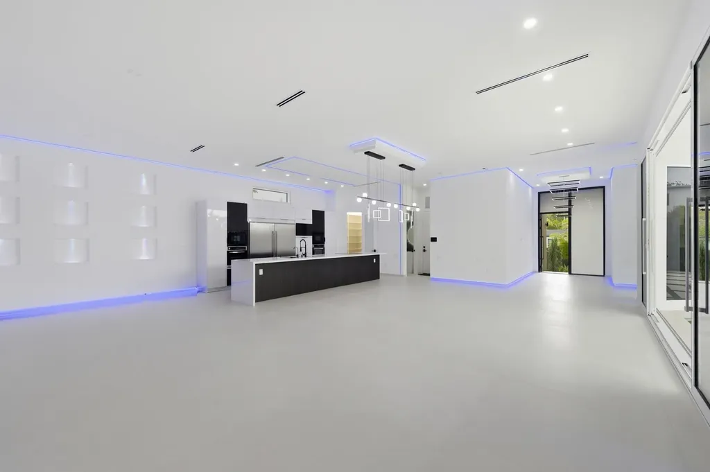 1629 NE 1st Avenue Fort Lauderdale FL 33305