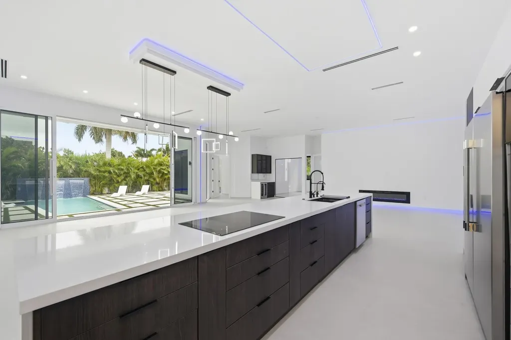 1629 NE 1st Avenue Fort Lauderdale FL 33305