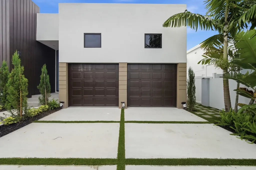 1629 NE 1st Avenue Fort Lauderdale FL 33305