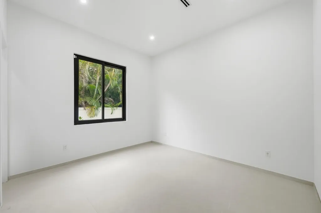 1629 NE 1st Avenue Fort Lauderdale FL 33305