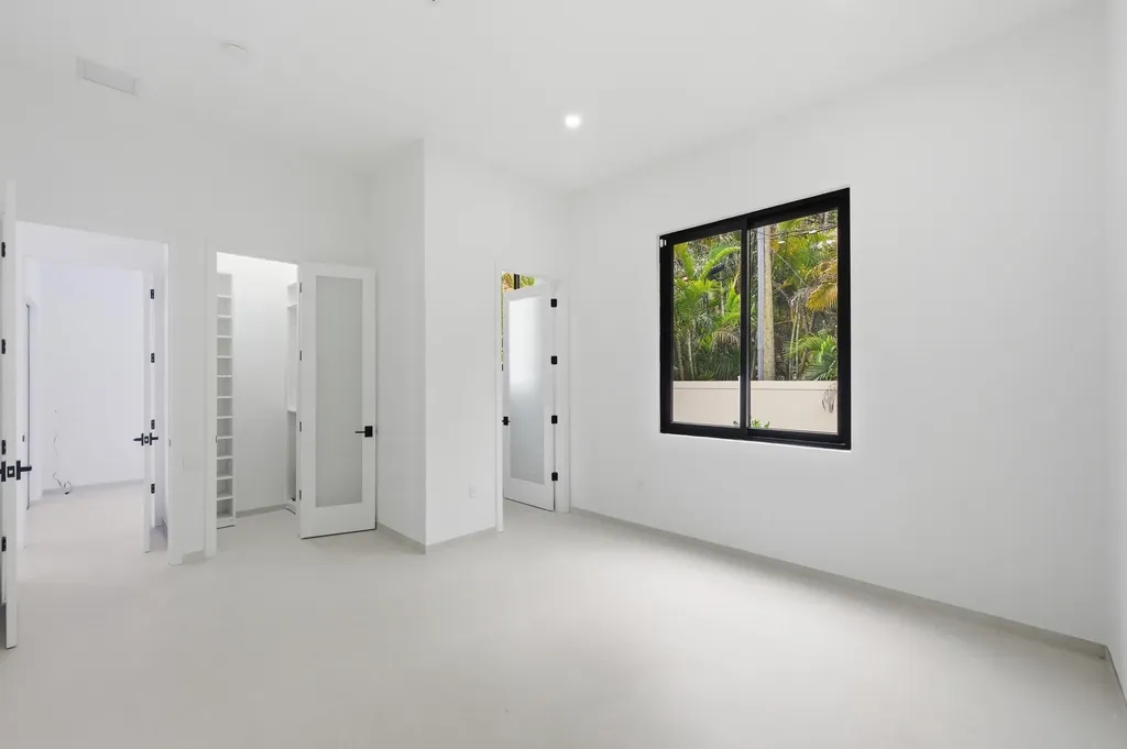 1629 NE 1st Avenue Fort Lauderdale FL 33305