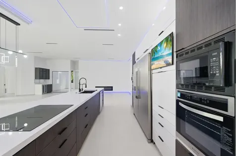 1629 NE 1st Avenue Fort Lauderdale FL 33305