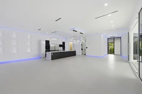 1629 NE 1st Avenue Fort Lauderdale FL 33305