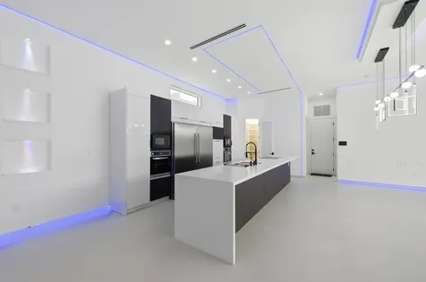 1629 NE 1st Avenue Fort Lauderdale FL 33305