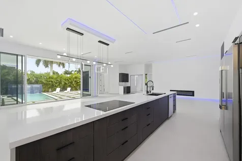 1629 NE 1st Avenue Fort Lauderdale FL 33305