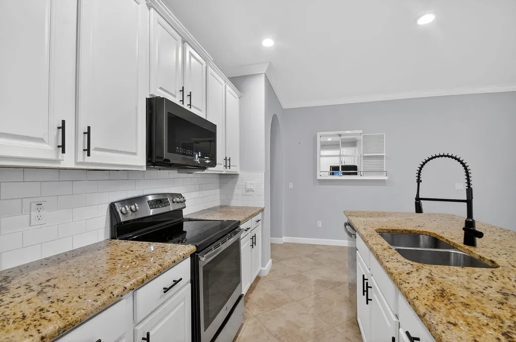 10457 Wellington Parc Drive Wellington FL 33449