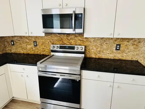 1756 SW Jamesport Drive Port St Lucie FL 34953