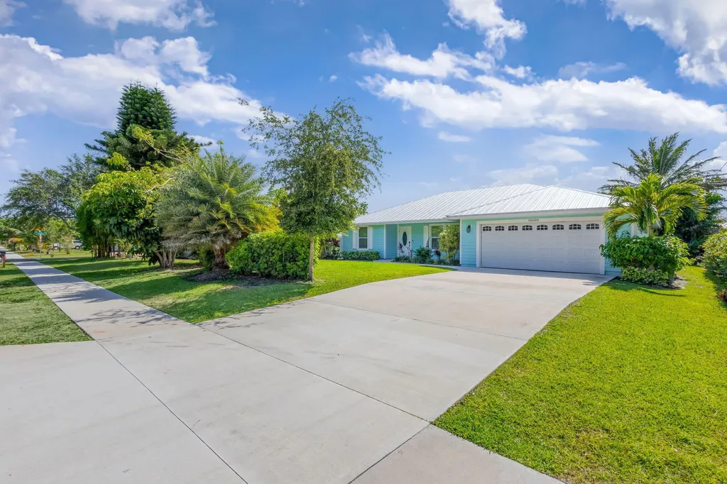 10600 SE Gomez Avenue Hobe Sound FL 33455