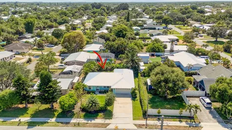 10600 SE Gomez Avenue Hobe Sound FL 33455