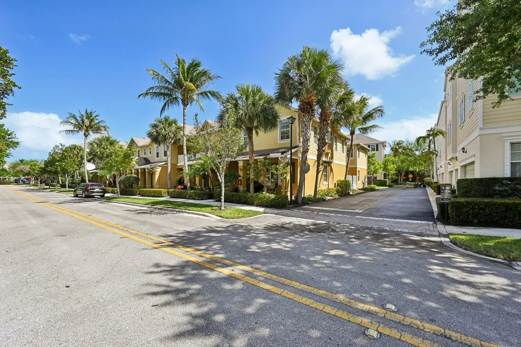 110 E Pigeon Plum Drive Jupiter FL 33458
