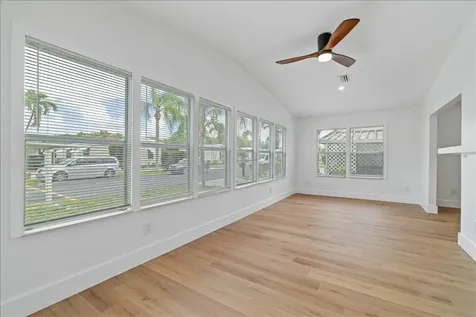 6571 NW 37th Avenue Coconut Creek FL 33073