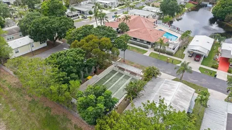 6571 NW 37th Avenue Coconut Creek FL 33073
