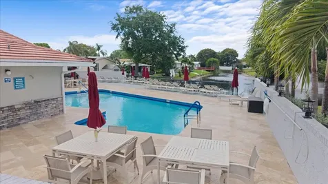 6571 NW 37th Avenue Coconut Creek FL 33073