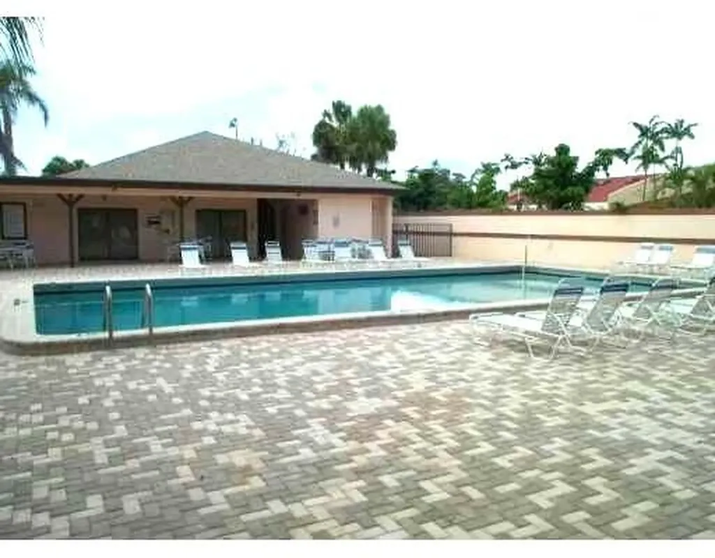 6660 Somerset Drive Boca Raton FL 33433